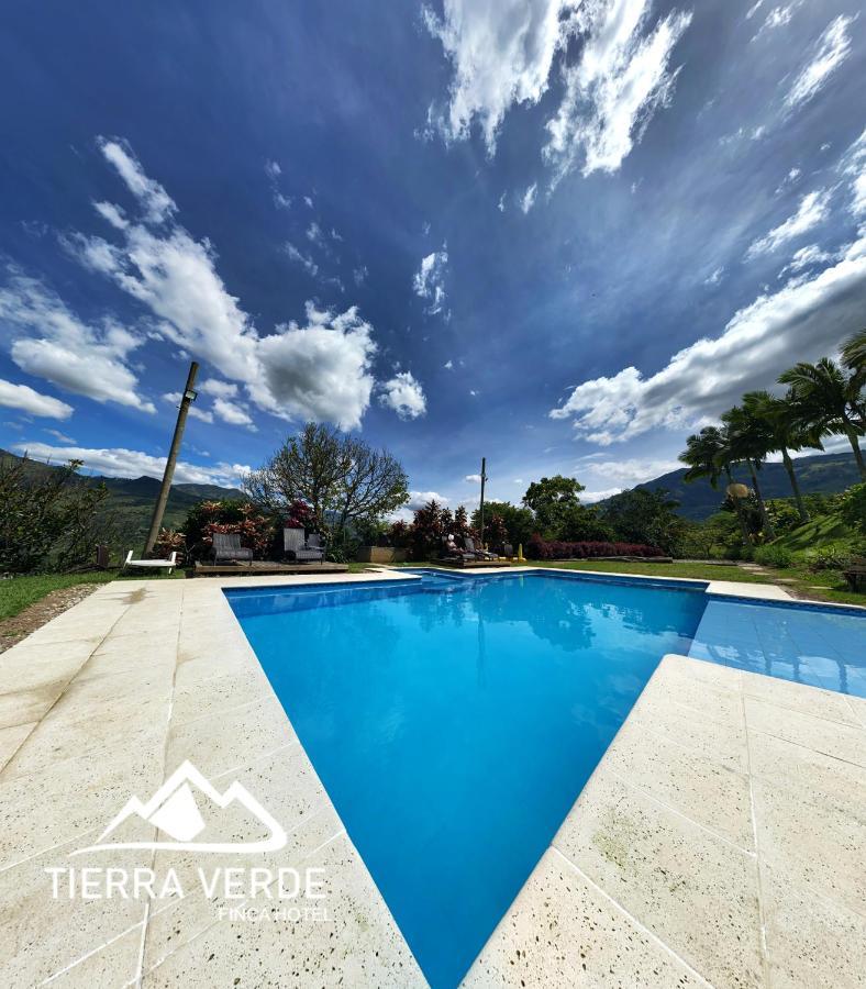 Finca Hotel Tierra Verde Girardota Extérieur photo