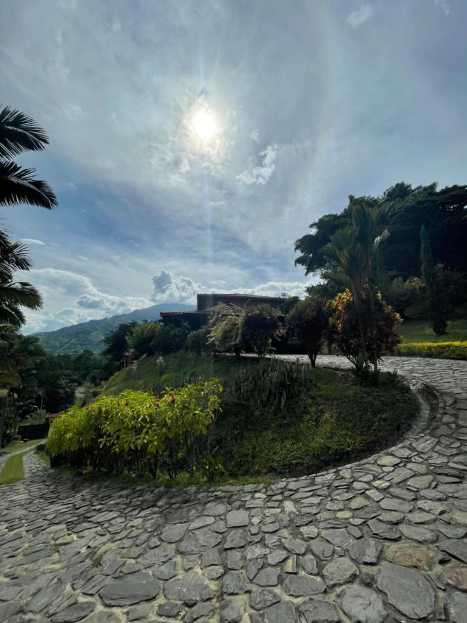 Finca Hotel Tierra Verde Girardota Extérieur photo